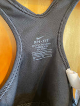 Load image into Gallery viewer, Size M Nike Black Women's Sports Bras
