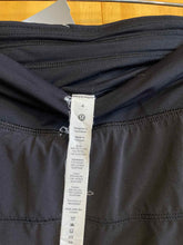 Load image into Gallery viewer, Size 4 Lululemon Black Skirt
