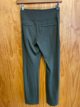 Load image into Gallery viewer, Size Small Athleta Olive Women&#39;s Pants
