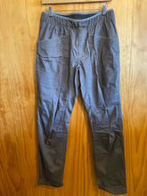 Load image into Gallery viewer, Size M La Sportiva Men&#39;s Pants
