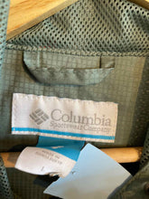 Load image into Gallery viewer, Women Size Large Columbia Green Women&#39;s Rain Jacket
