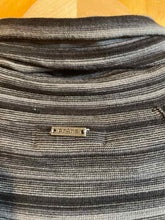 Load image into Gallery viewer, Size L Prana Grey Women&#39;s Sweater &amp; Sweatshirt
