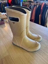 Load image into Gallery viewer, Girl's Bogs Boots
