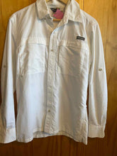 Load image into Gallery viewer, Size Medium Eddie Bauer Men's Long Sleeve Shirt
