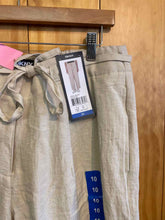 Load image into Gallery viewer, Size 10 DNKY Cream Women's Hiking Pants
