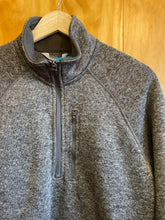 Load image into Gallery viewer, Size M Eddie Bauer Men&#39;s Fleece
