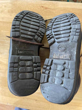 Load image into Gallery viewer, 9 Timberland Men&#39;s Shoes
