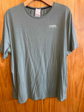 Load image into Gallery viewer, Size 3XL UNRL Men's Short Sleeve Shirt
