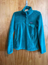 Load image into Gallery viewer, Size Small Patagonia Green Women&#39;s Sweater &amp; Sweatshirt
