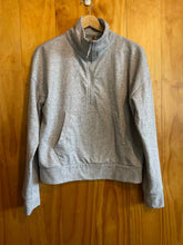 Load image into Gallery viewer, Size Small Kyodan Outdoor Grey Women's Sweater &amp; Sweatshirt
