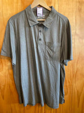 Load image into Gallery viewer, Size Large Duluth Trading Men's Short Sleeve Shirt
