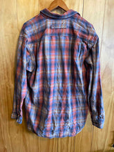 Load image into Gallery viewer, Size Large Tall Duluth Trading Men&#39;s Flannel
