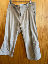 Load image into Gallery viewer, Size 10 Gander Mountain Khaki Women's Hiking Pants
