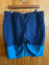 Load image into Gallery viewer, Size 34 Patagonia Men's Swim Trunks
