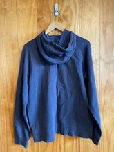 Load image into Gallery viewer, Size Medium L.L. Bean Men&#39;s Sweater &amp; Sweatshirt
