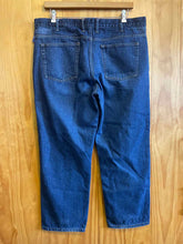 Load image into Gallery viewer, Size 40 RedHead Men&#39;s Jeans
