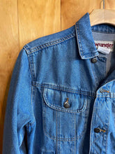 Load image into Gallery viewer, Size Medium Wrangler Men's Jacket
