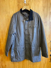 Load image into Gallery viewer, Size Large Cutter &amp; Buck Men&#39;s Winter Jacket
