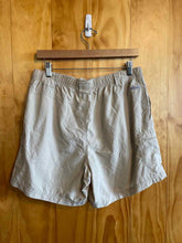 Load image into Gallery viewer, Size Medium Columbia Tan Women&#39;s Shorts

