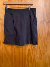 Load image into Gallery viewer, Size Medium North Face Black Skirt
