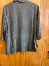 Load image into Gallery viewer, Size XL Fenini Men's Long Sleeve Shirt
