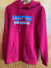 Load image into Gallery viewer, Size Large Patagonia Red Women's Sweater &amp; Sweatshirt

