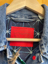 Load image into Gallery viewer, Women Size M Levi Denim Misc Jacket
