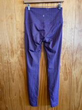 Load image into Gallery viewer, Size 8 Lululemon Purple Women's Leggings
