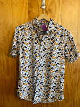 Load image into Gallery viewer, Size Small Denim &amp; Flower Men's Short Sleeve Shirt
