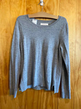 Load image into Gallery viewer, Size XL Ellen Tracy Grey Women's Sweater &amp; Sweatshirt
