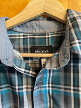 Load image into Gallery viewer, Size Small Marmot Men&#39;s Short Sleeve Shirt
