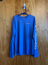Load image into Gallery viewer, Child Size M Columbia Girl's Long Sleeve Shirt
