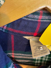 Load image into Gallery viewer, Size XS Duluth Trading Navy Women's Flannel
