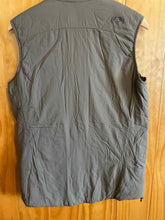 Load image into Gallery viewer, Size S Kuiu Men's Vest
