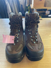 Load image into Gallery viewer, Women's Shoe Size 10 vasque Dark Brown Hiking Boots
