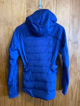 Load image into Gallery viewer, Women Size 10 Lululemon Purple Women's Light Jacket
