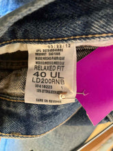 Load image into Gallery viewer, Size 40x32 Dickies Men&#39;s Light Jacket
