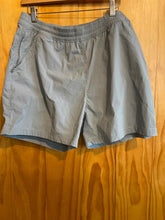 Load image into Gallery viewer, Size X-Large Duluth Trading Light Blue Women's Shorts
