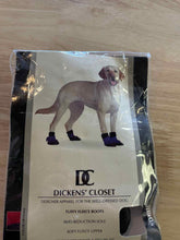 Load image into Gallery viewer, Dickens&#39; closet Dog
