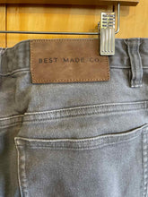 Load image into Gallery viewer, Size 34 Best made co Men's Jeans
