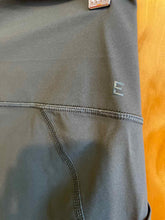 Load image into Gallery viewer, Size M Everlane Green Women's Leggings
