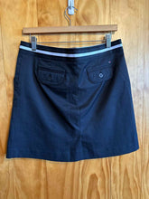 Load image into Gallery viewer, Size 6 Tommy Hilfiger Black Skirt
