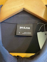 Load image into Gallery viewer, Size Small Prana Men's Long Sleeve Shirt
