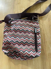 Load image into Gallery viewer, Baggallini Travel Bag

