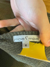 Load image into Gallery viewer, Size M Moa Moa Green Women's Sweater &amp; Sweatshirt
