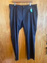 Load image into Gallery viewer, Size 38 The North Face Men's Pants
