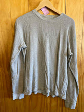 Load image into Gallery viewer, Size L St John's Bay Men's Long Sleeve Shirt
