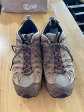 Load image into Gallery viewer, Shoe Size 10.5 Oboz Brown Hiking Shoes
