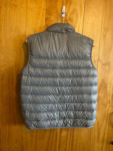 Load image into Gallery viewer, Nike Men&#39;s Vest
