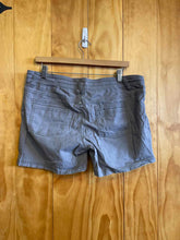 Load image into Gallery viewer, Size 12 Prana Gray Women&#39;s Shorts
